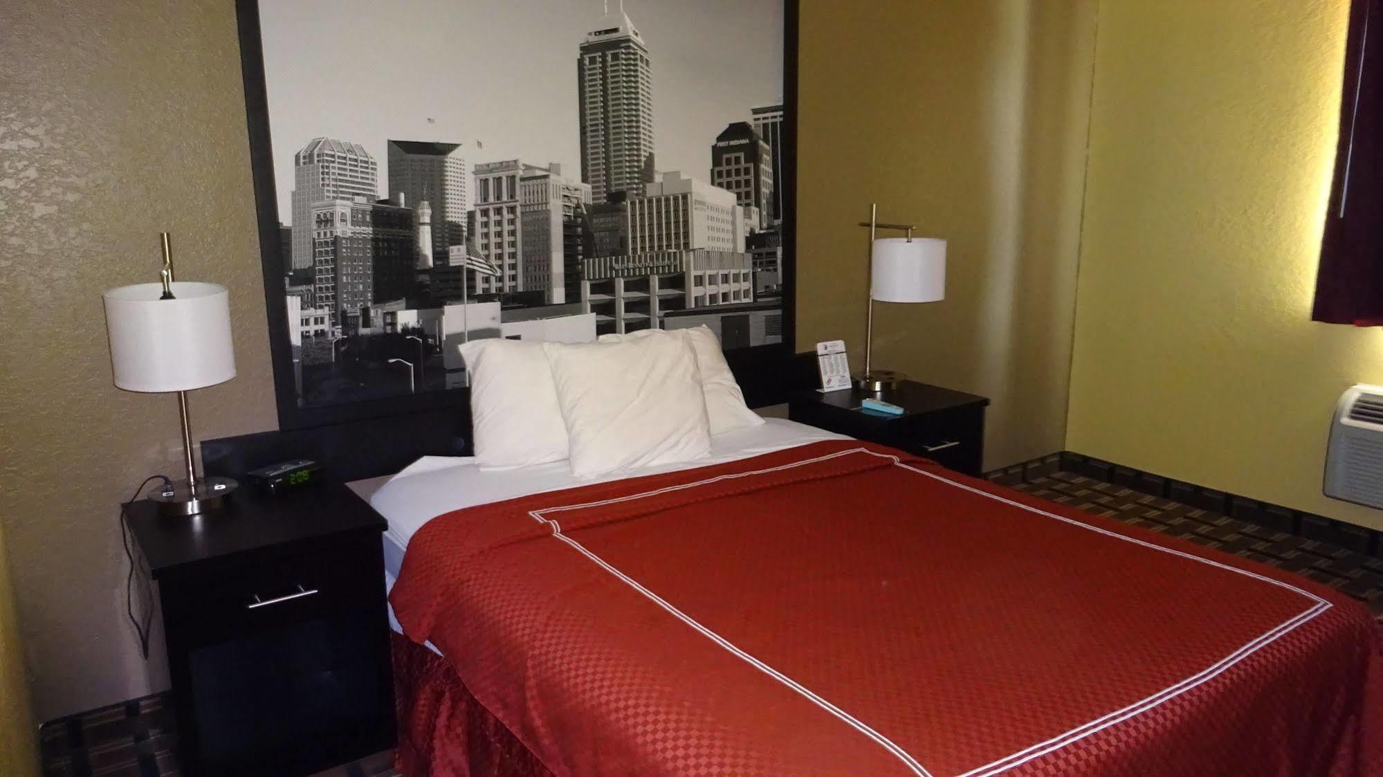 Super 8 By Wyndham Terre Haute