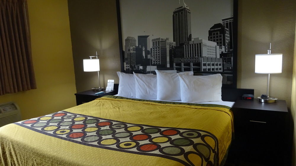 Motel Super 8 By Wyndham Terre Haute